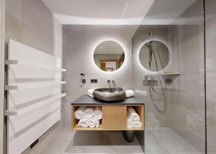 Moonlight Apartment *